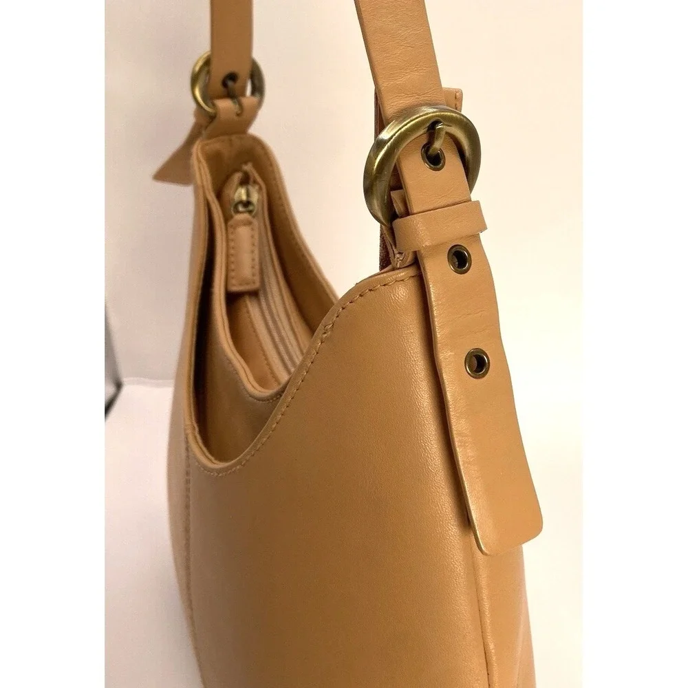 Vintage Etienne Aigner Camel Leather Hobo Bag Gold Plaque Quiet Luxury Preppy